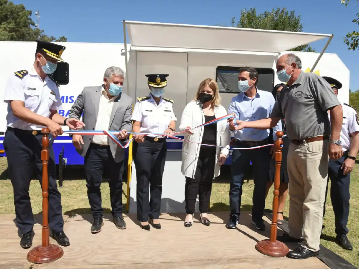 Arroyito ya tiene su “comisaría móvil”