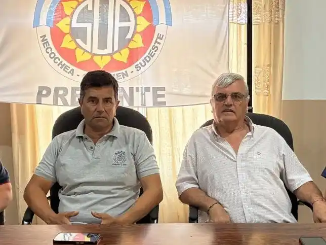 Integrantes de la Mesa Sindical Marítima