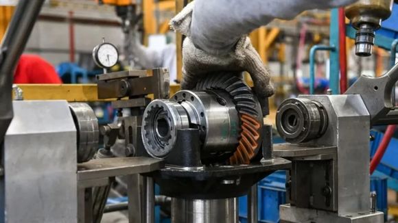 La actividad económica se desplomó en un 8,4% interanual en marzo
