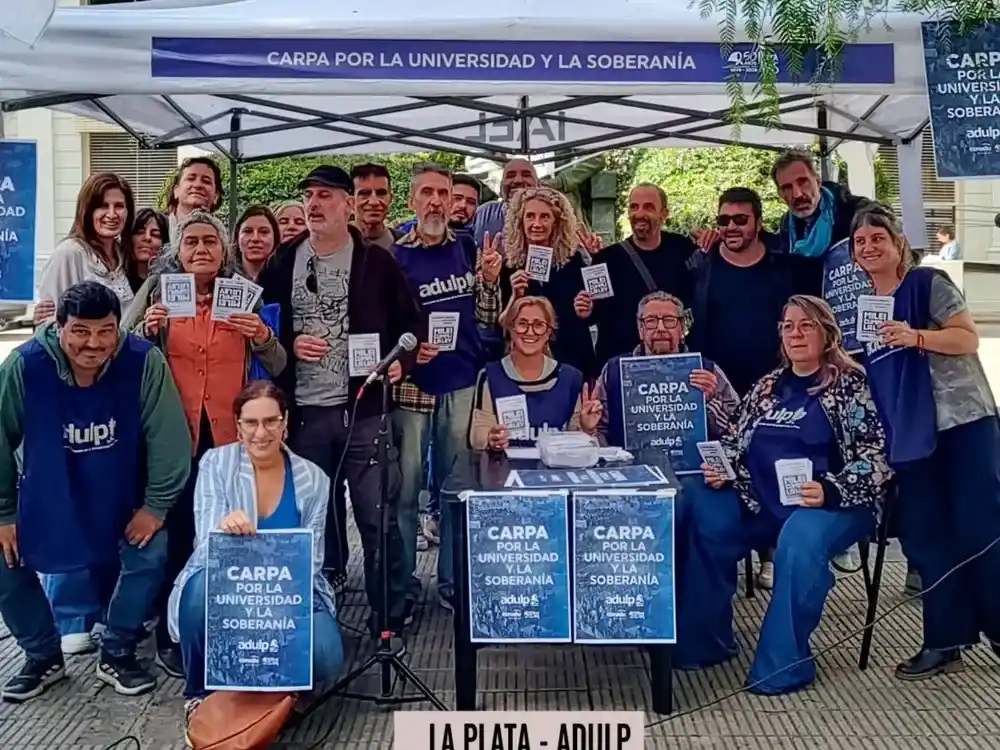 Universidades: piden a Javier Milei y Manuel Adorni que gobiernen y cumplan la ley