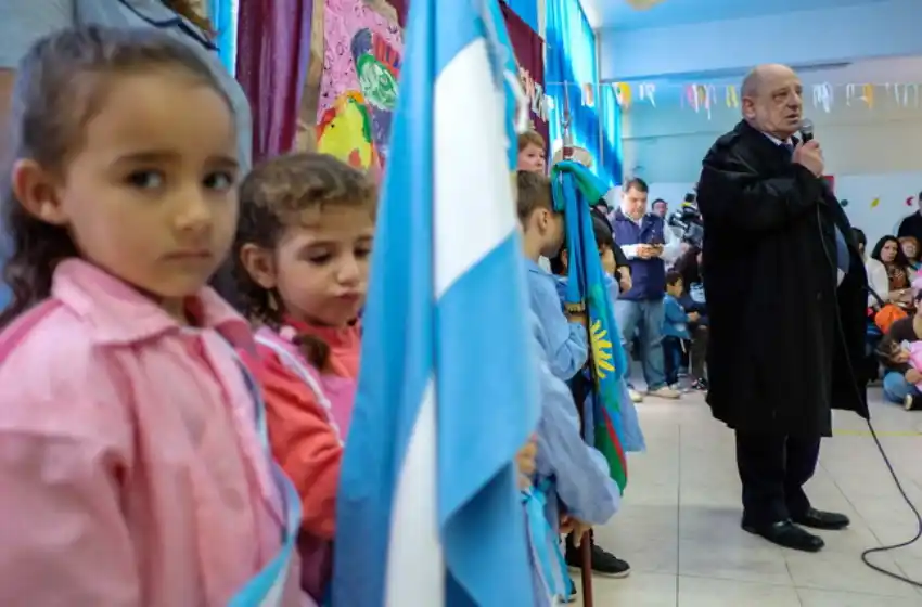 Servicio Alimentario: Arroyo pidió a la Provincia que "lo resuelva"