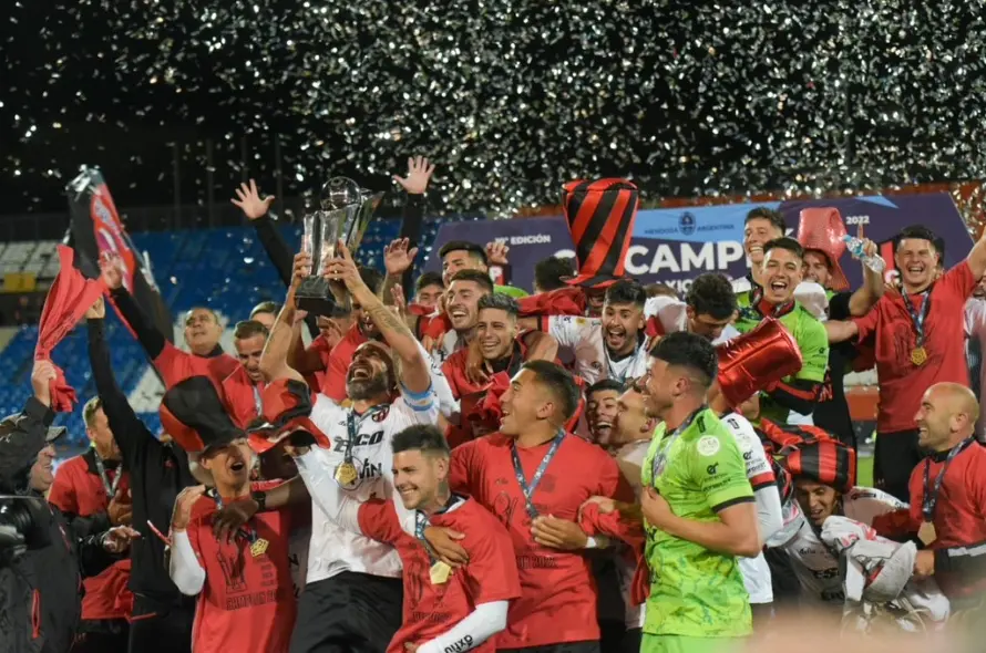 El increíble calendario de Patronato tras ganar la Copa Argentina