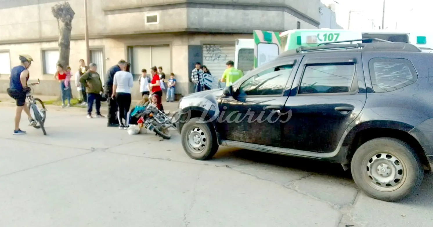 Siniestro vial en la esquina de calles 66 y 71, con un herido