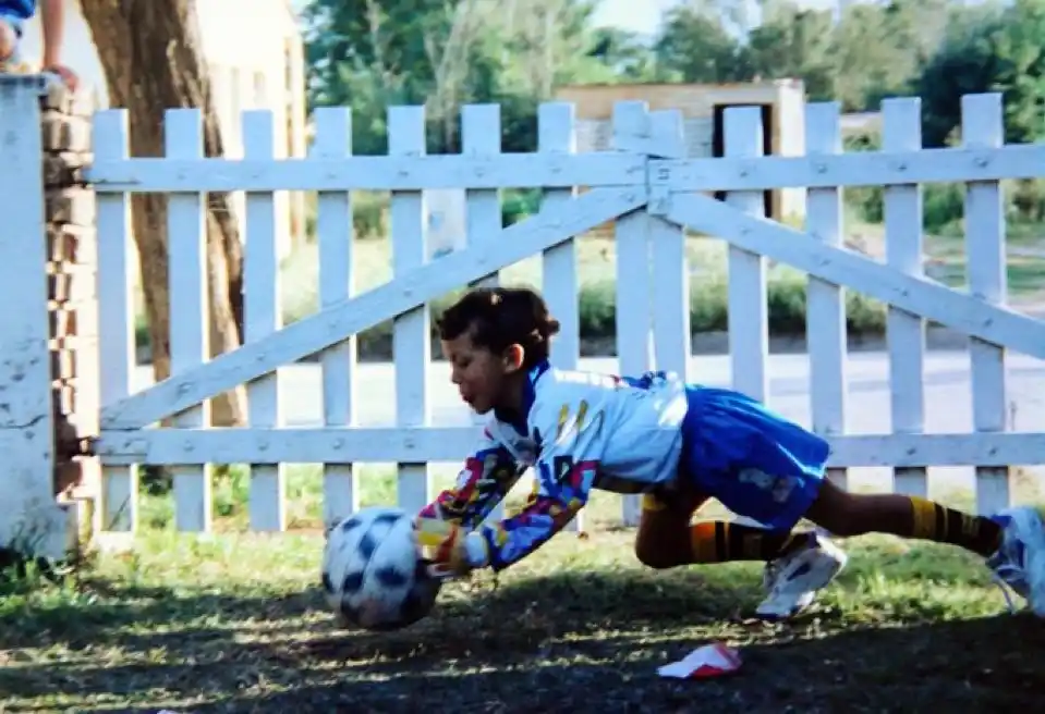De la Liga Necochea, al arco de Boca
