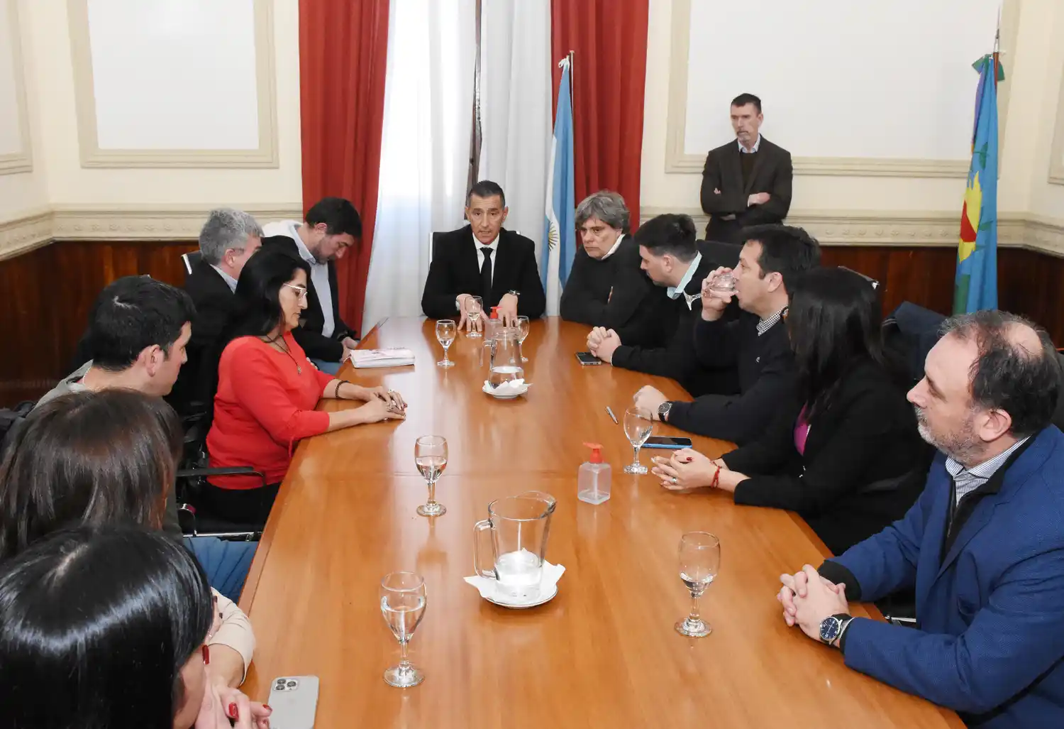 Firmaron acta acuerdo para garantizar la reapertura de la sala de juegos del Casino de Necochea