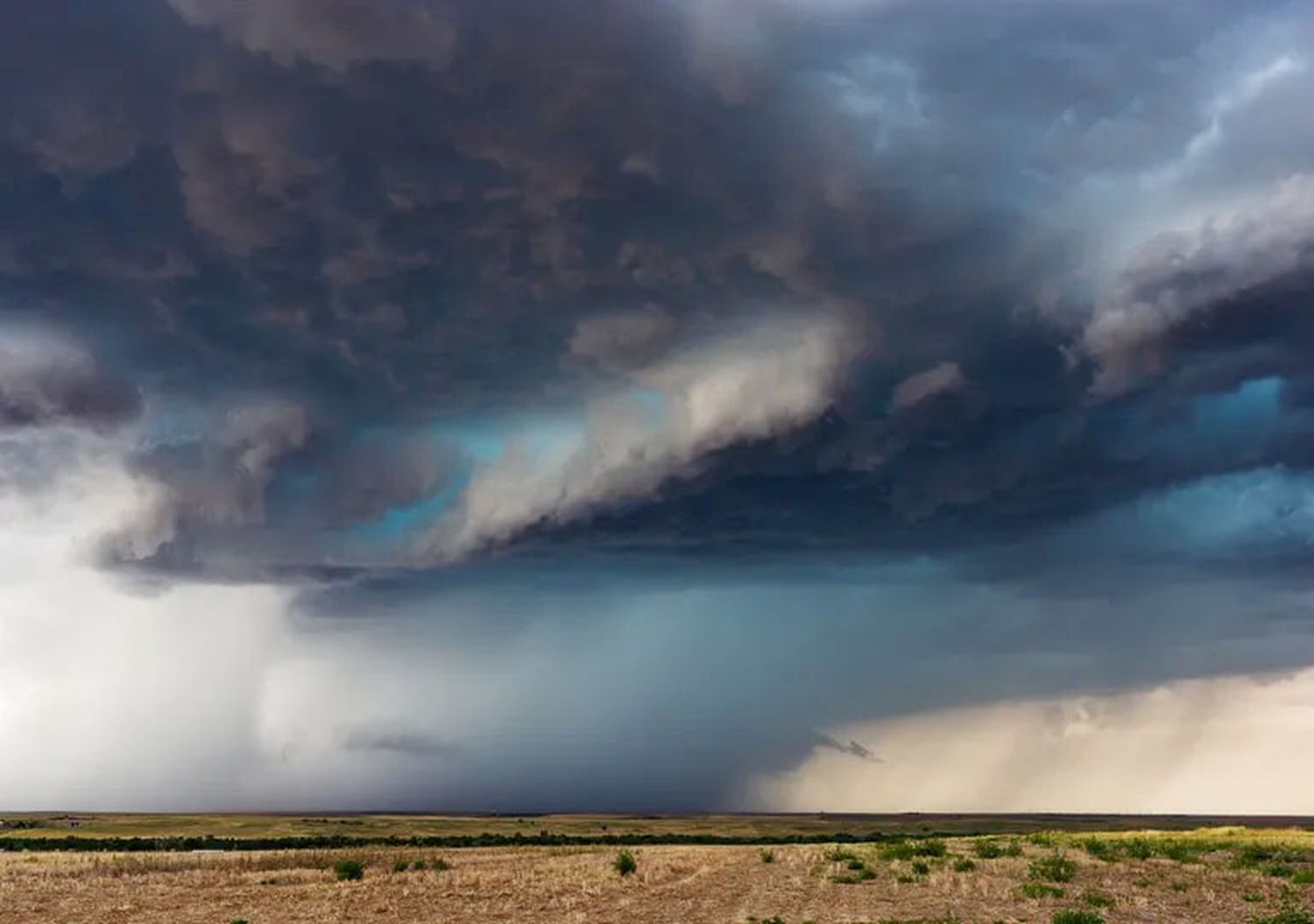 El Niño se afianza: ¿qué anuncia el pronóstico climático trimestral hasta enero?