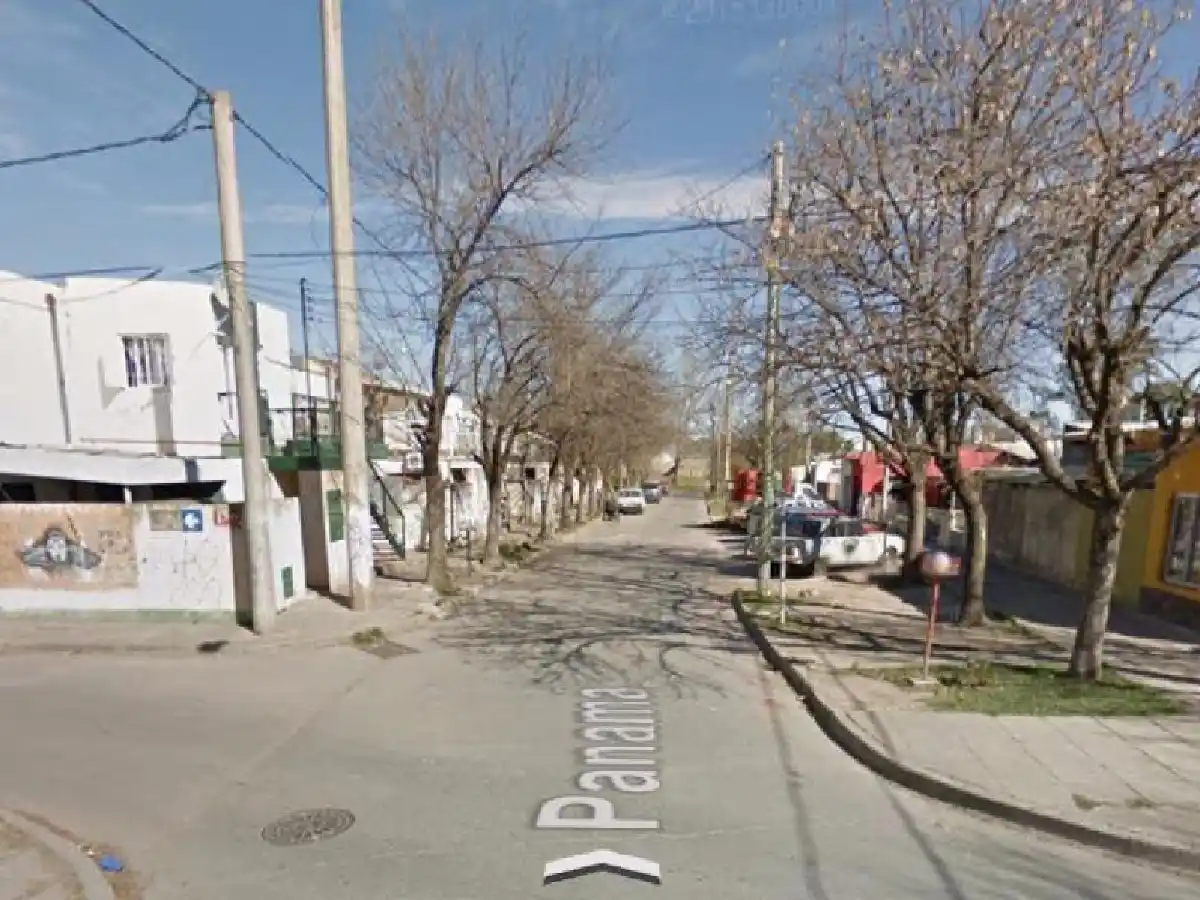 Locura en barrio Roque Saenz Peña: bajó del auto y comenzó a los disparos