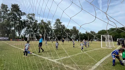 Torneo infantil clausurado en Funes por pelea entre padres y falta de permiso