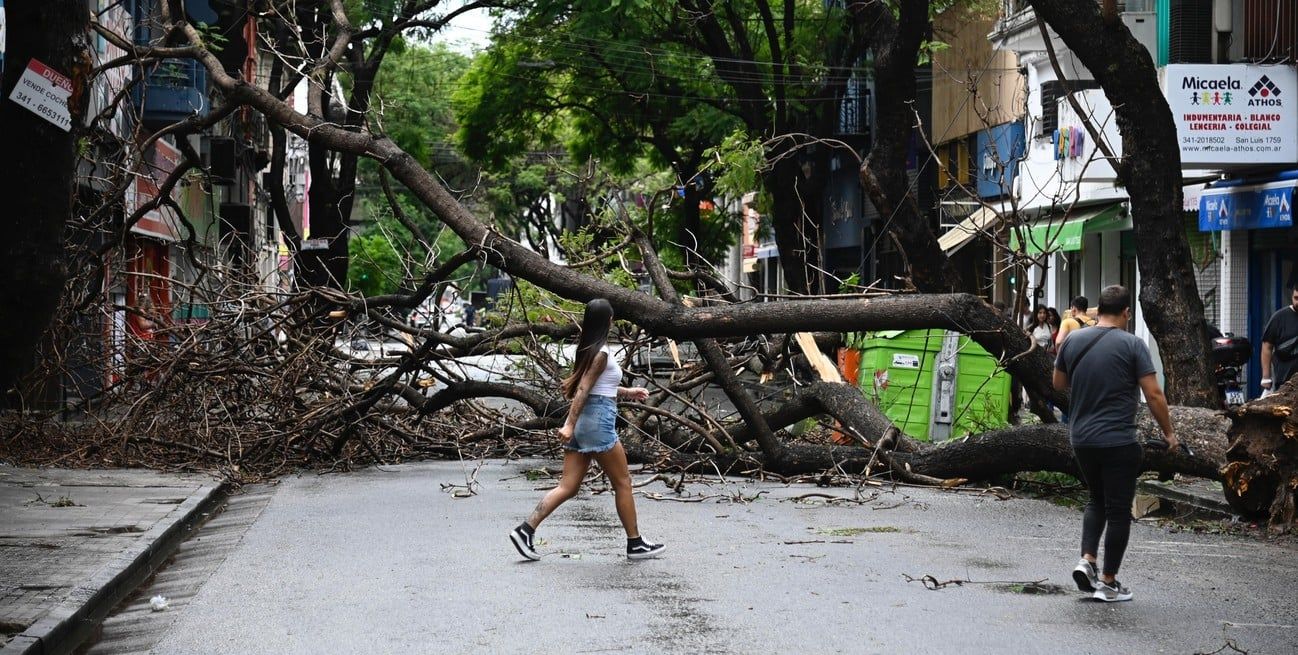 El temporal afectó seriamente a la ciudad. Foto: Marcelo Manera