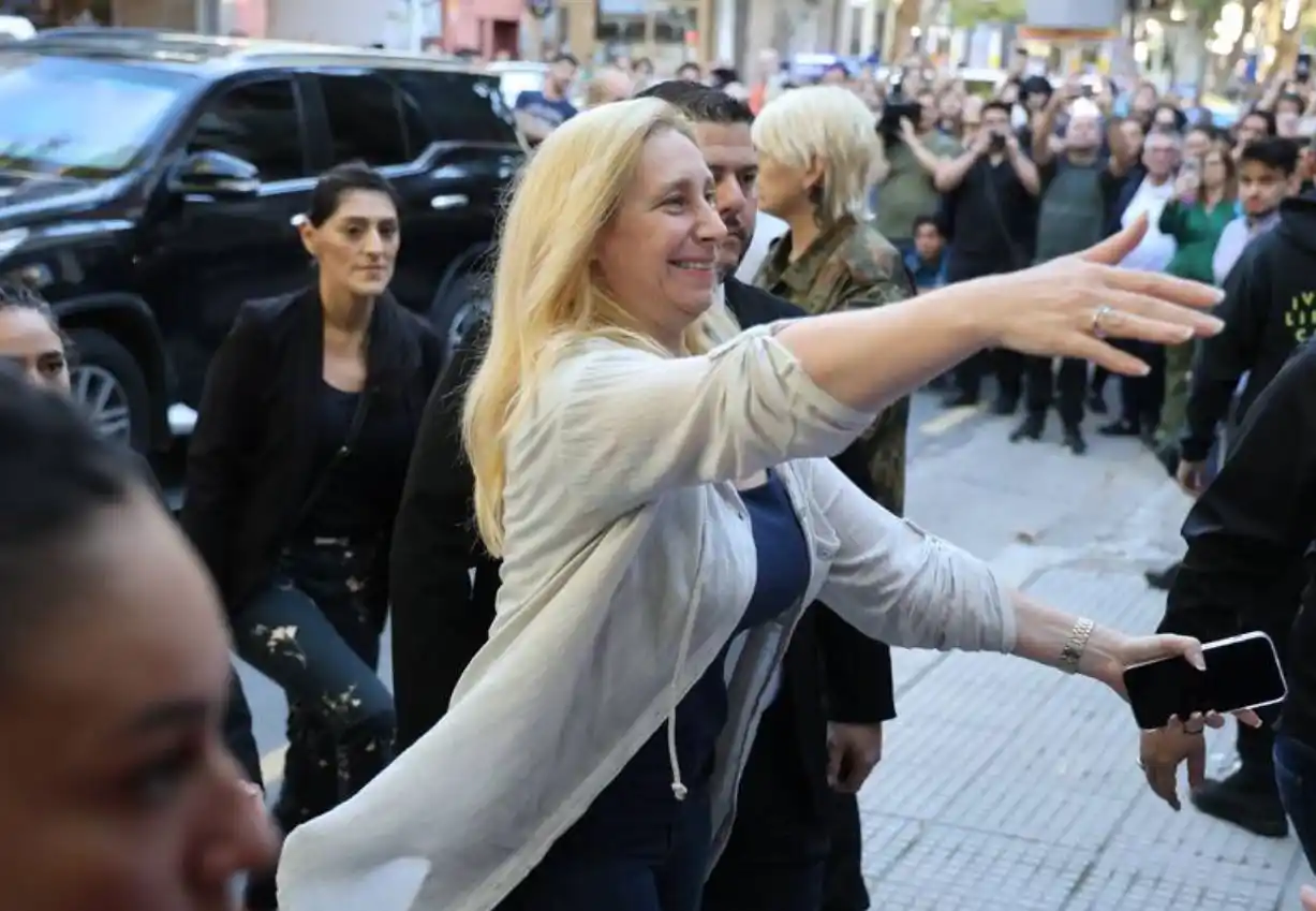 Karina Milei desembarca en el conurbano y Espert apuesta a una candidatura