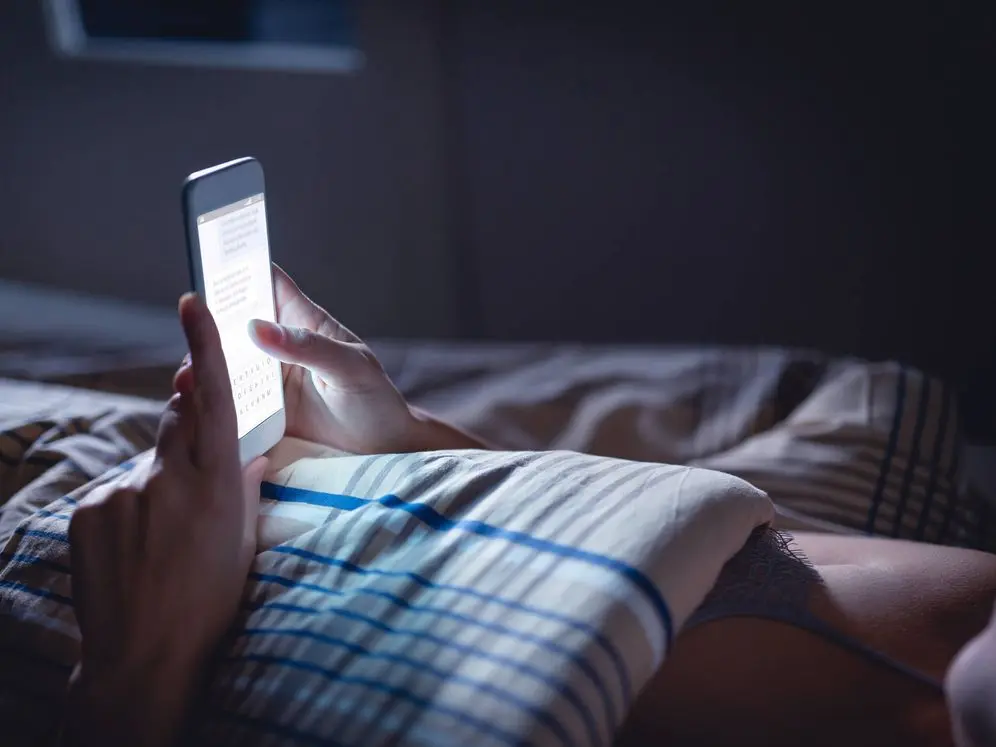¡ENVIABA VIDEOS ÍNTIMOS! Por delitos sexuales contra menores detienen a una venezolana en Medellín