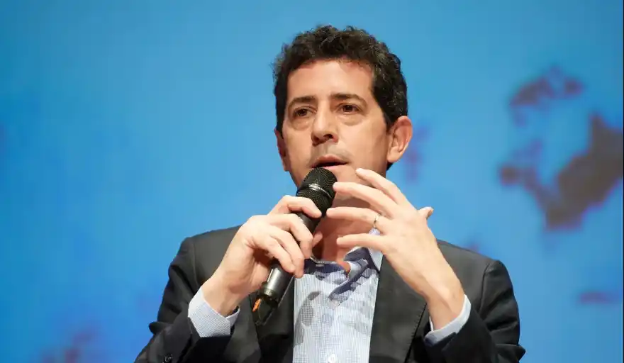 “Wado” de Pedro: “quiero ser el Presidente de todas las familias argentinas”