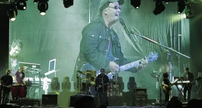 Las Pelotas cierra el Azul Rock