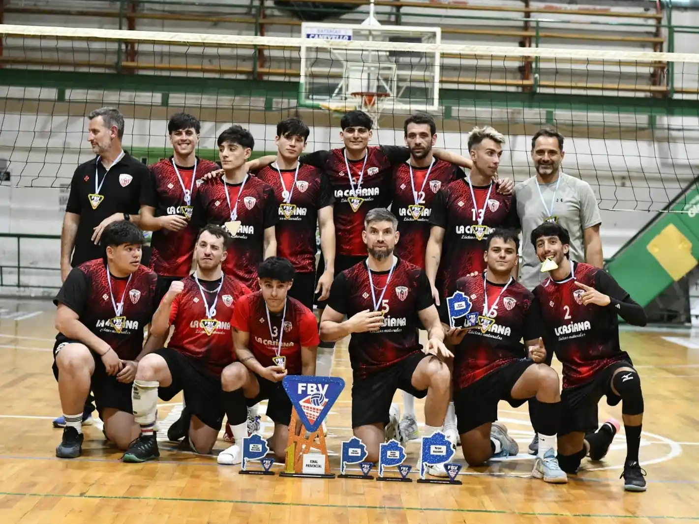 Once Unidos y Banco Provincia se quedaron con los títulos en la Liga Provincial de Mayores en Vóley.