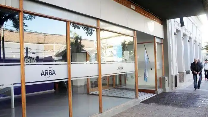 Local propio. Perteneciente a ARBA cuenta la agencia en 64 casi 57