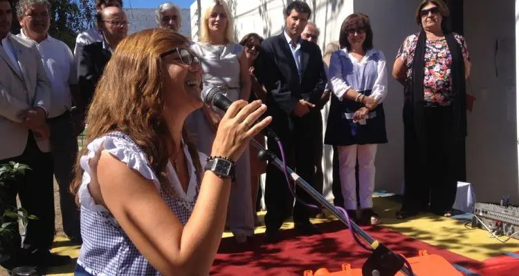 Las deudas de Scioli con  la educación sampedrina