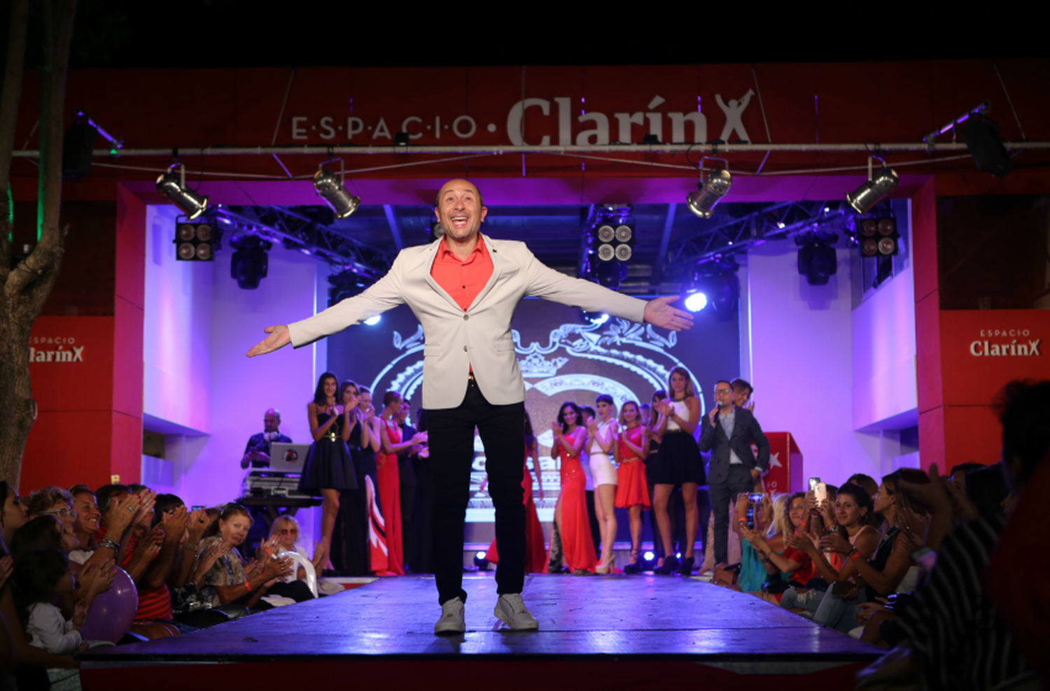 Cosano: "Me encantó cerrar la temporada de Espacio Clarín"