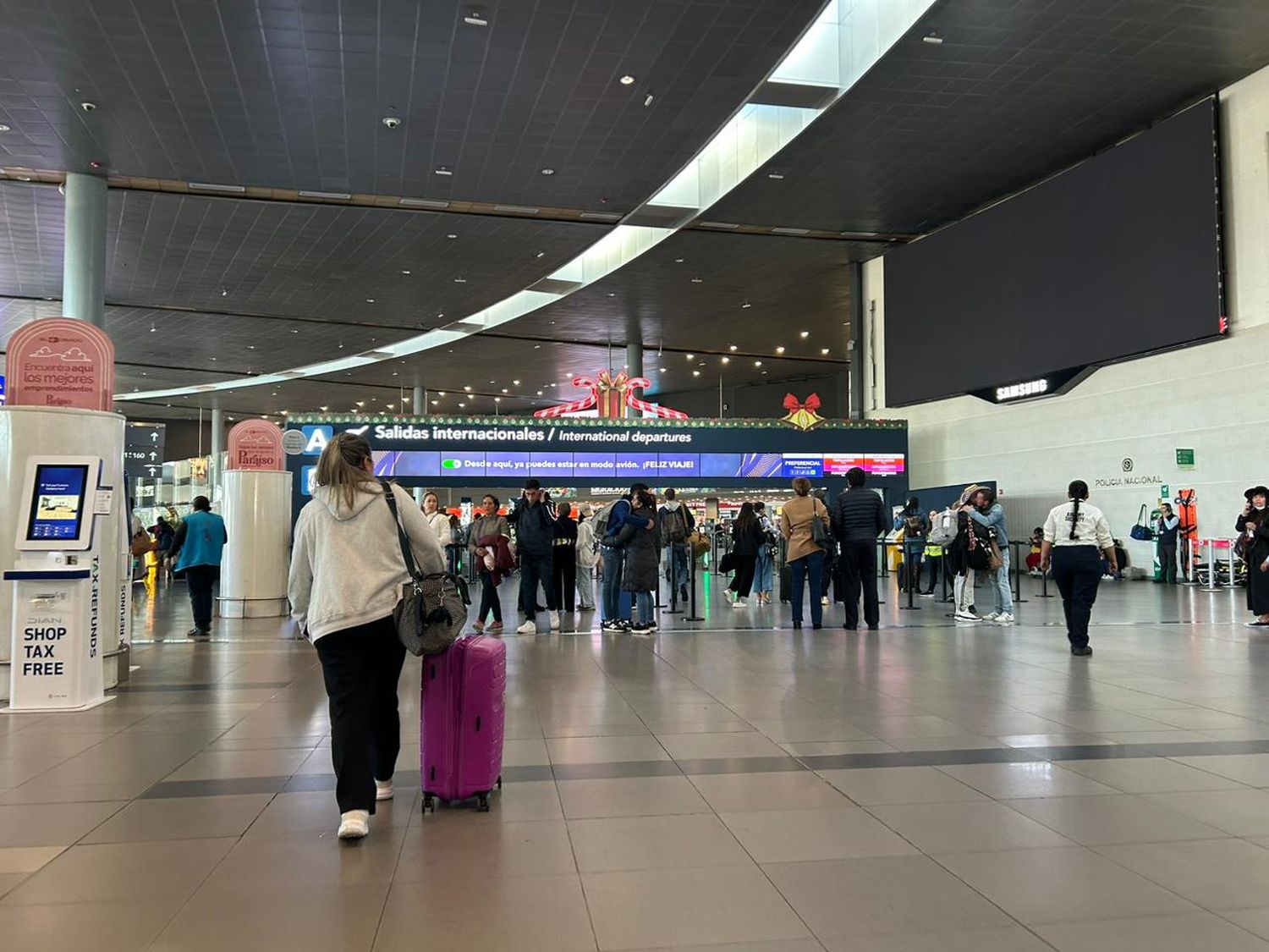 Temporada festiva en Colombia: movilización de pasajeros, recomendaciones de viaje y seguridad aérea