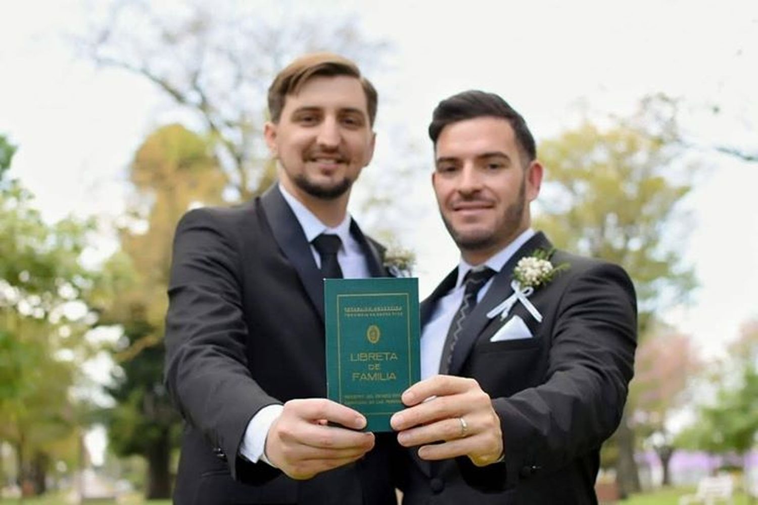 Celebraron el primer matrimonio igualitario