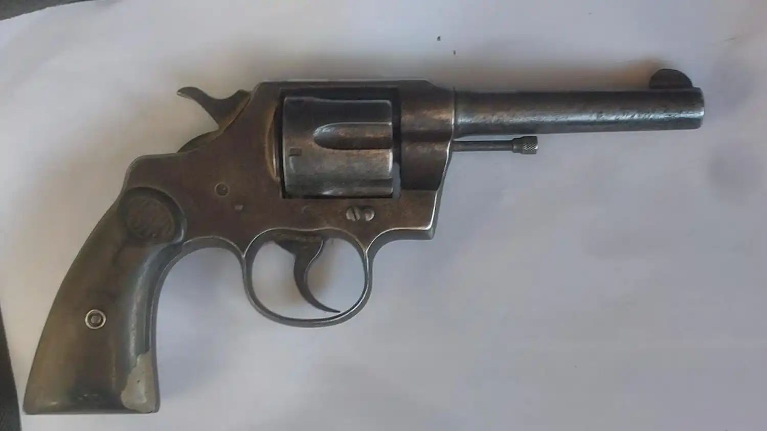 arma y balas secuestradas - 1