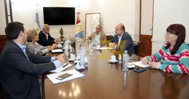 Sintonía entre Perotti y Carsfe por la suba de retenciones