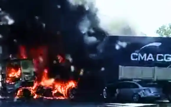 Video: Así fue el tremendo choque en ruta 9, altura Campana, que dejó al menos tres muertos