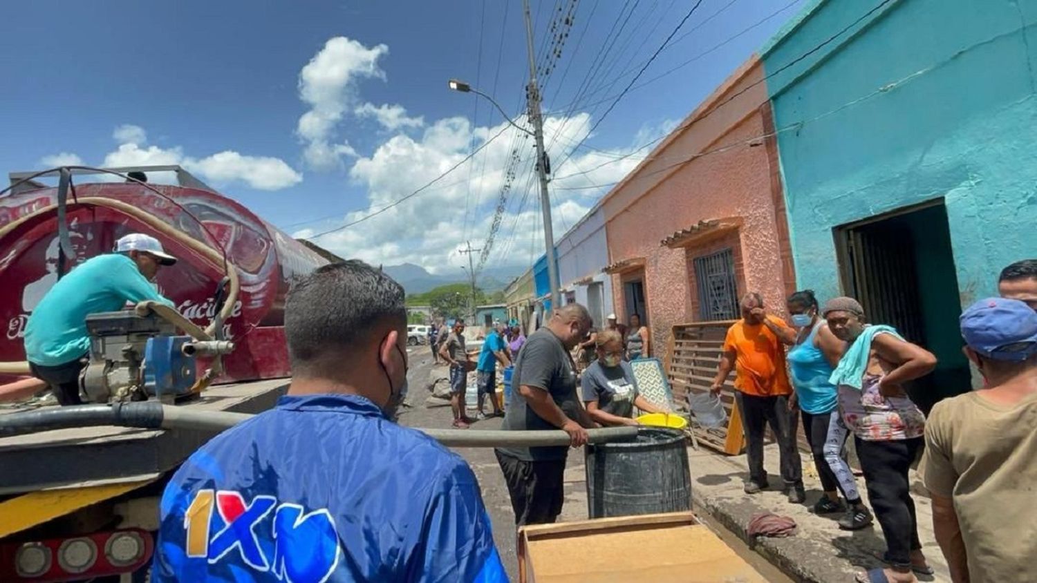 ENTREGAN TONELADAS de ayuda humanitaria en CUMANACOA: Protección Civil ofrece balance