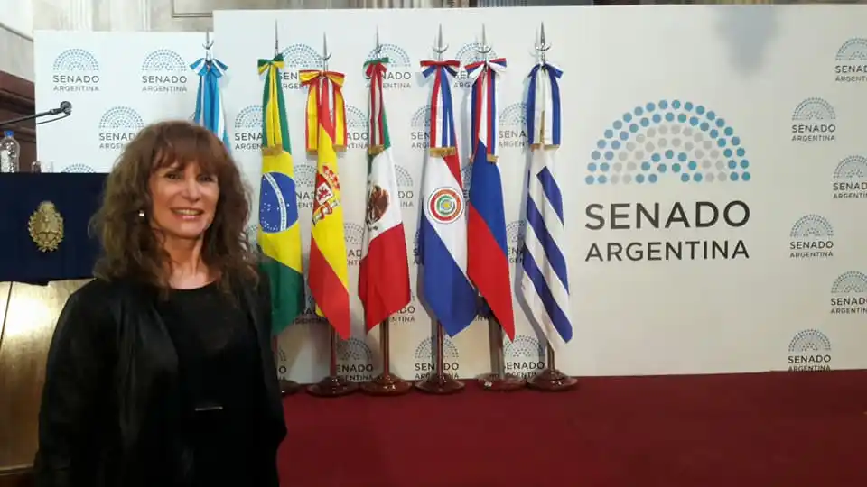 Nina Fuentes fue reconocida en el Senado de la Nación 