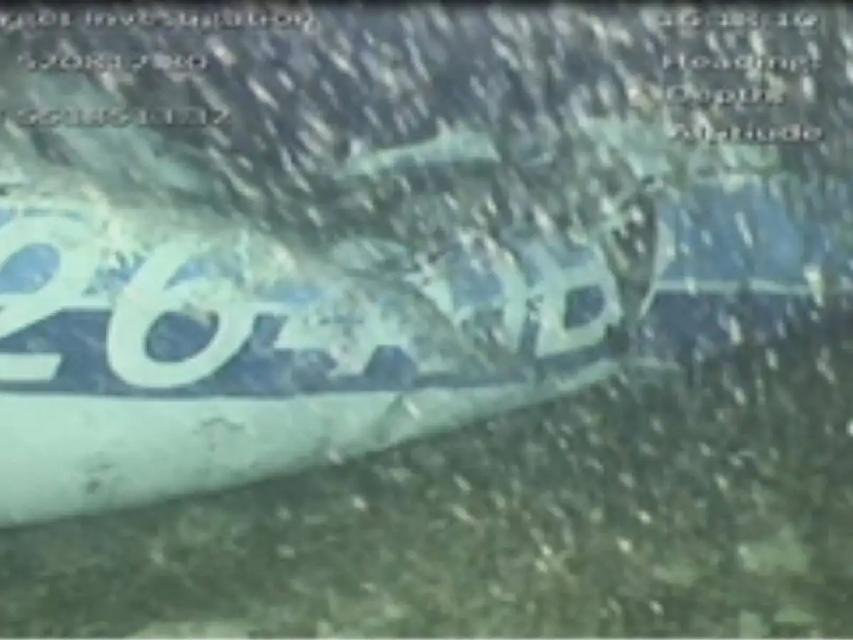 Rescataron el cuerpo entre los restos del avión de Sala