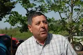 De Ángeli pidió licencia en la FAA para candidatearse como diputado