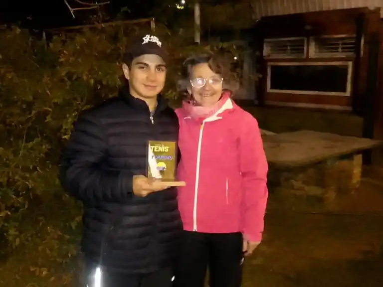 Excelente participación el fin de semana de tenis