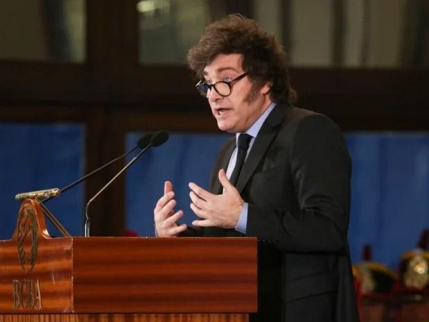 El mandatario sostiene que "es el momento de empezar a crecer"