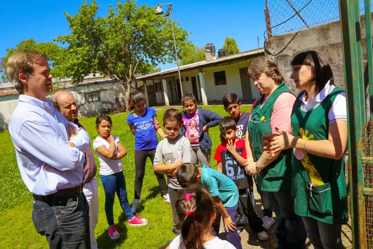 El intendente Piaggio recorrió las obras en la Guardería Esperanza 