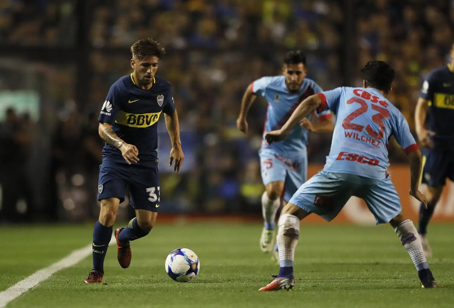 Alvarado también sumó a Gonzalo Lamardo