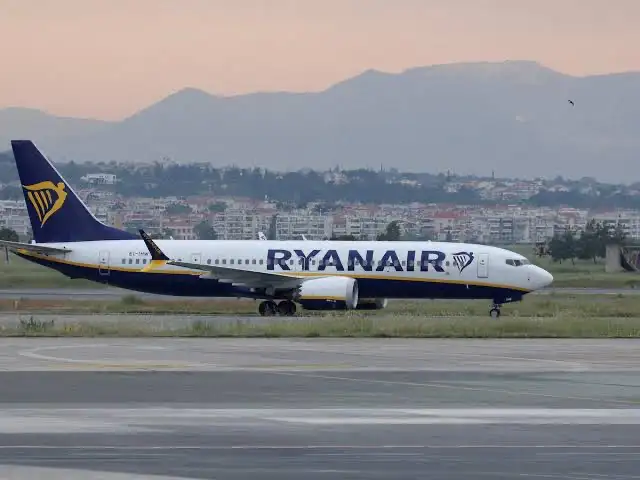 Ryanair.