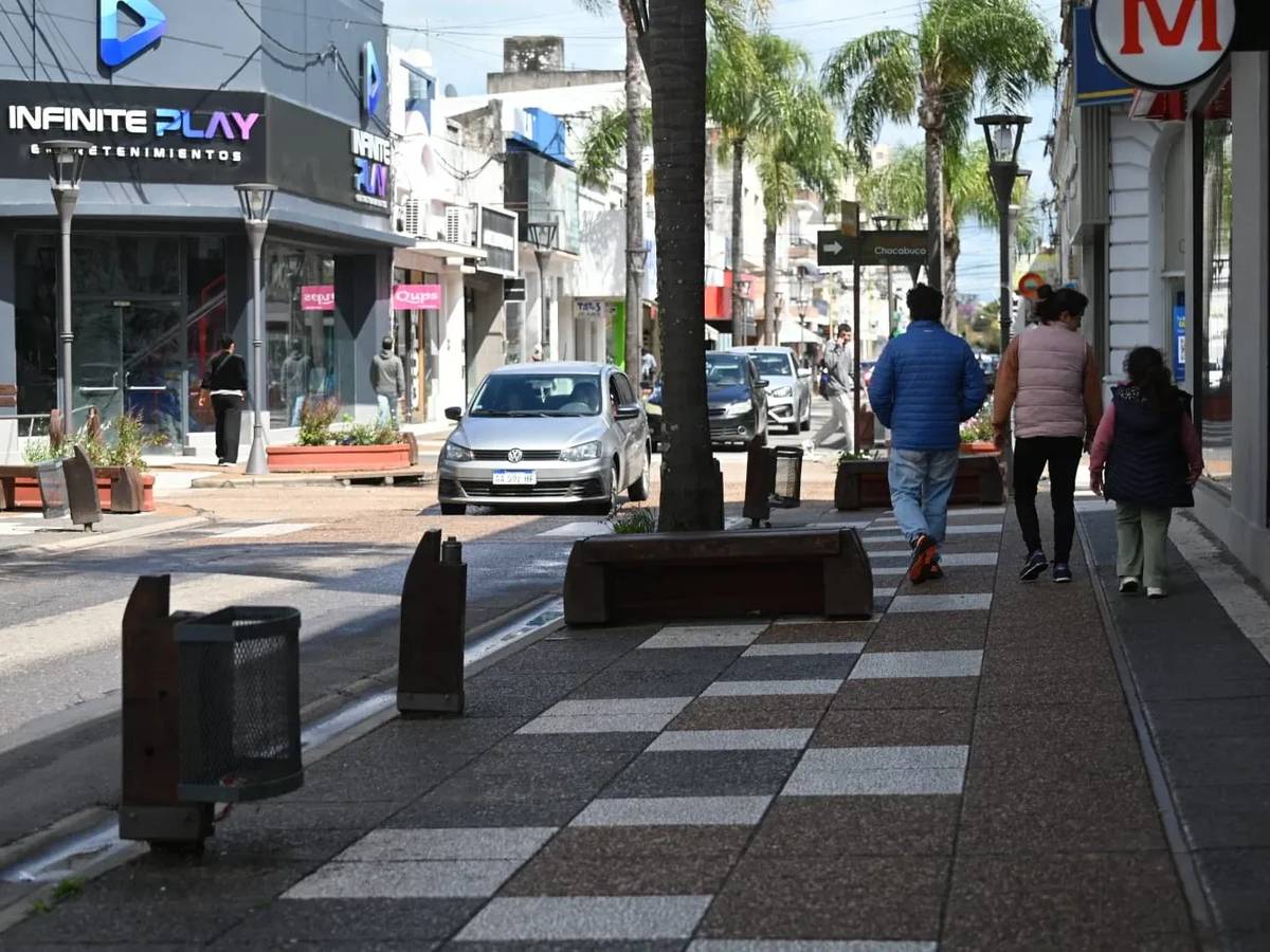 Mejora el clima en la ciudad: vuelve a salir el sol en el cierre del fin de semana con una gran amplitud térmica