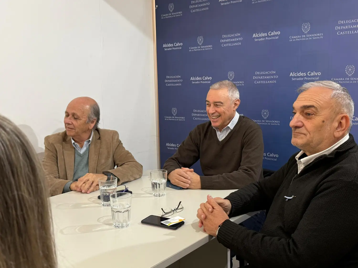 Alcides Calvo y Héctor Perotti se reunieron con funcionarios de Litoral Gas para dialogar sobre la posibilidad de que el gas natural llegue a Bella Italia