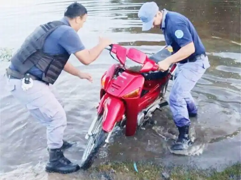 En distintas intervenciones recuperan motocicletas
