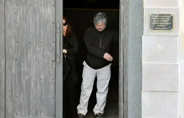 Piden enviar a juicio oral a Cristina Kirchner por corrupción en la obra pública