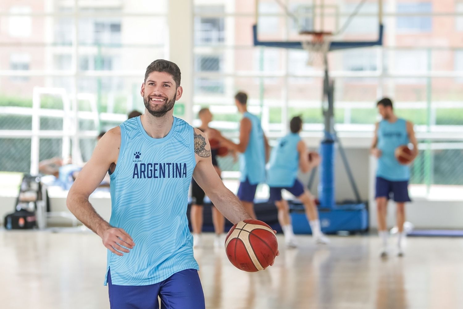 Garino ya entrena con Argentina en Colombia esperando por la Ventana FIBA