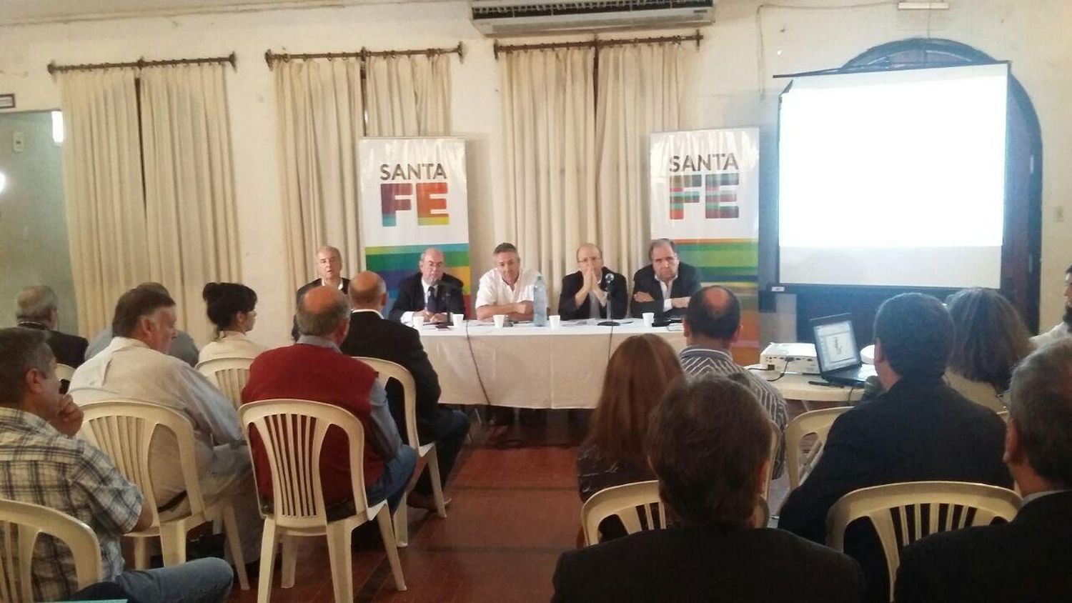 La provincia ayuda a los productores afectados por la crisis hídrica