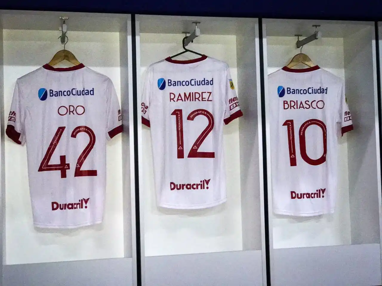 Copa de la Liga Profesional: Sebastián Ramírez jugó en la derrota de Huracán ante el líder de su grupo