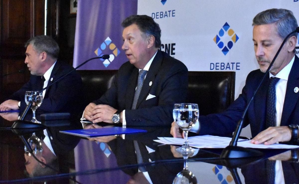 Los jueces Corcuera, Dalla Vía y Bejas, integrantes de la Cámara Nacional Electoral