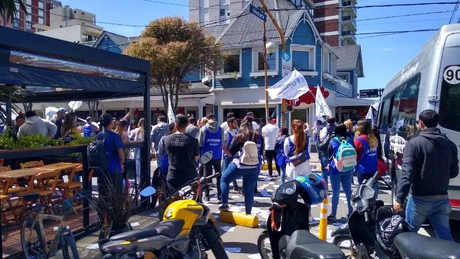 Protesta de UTHGRA por reclamo a Manolo
