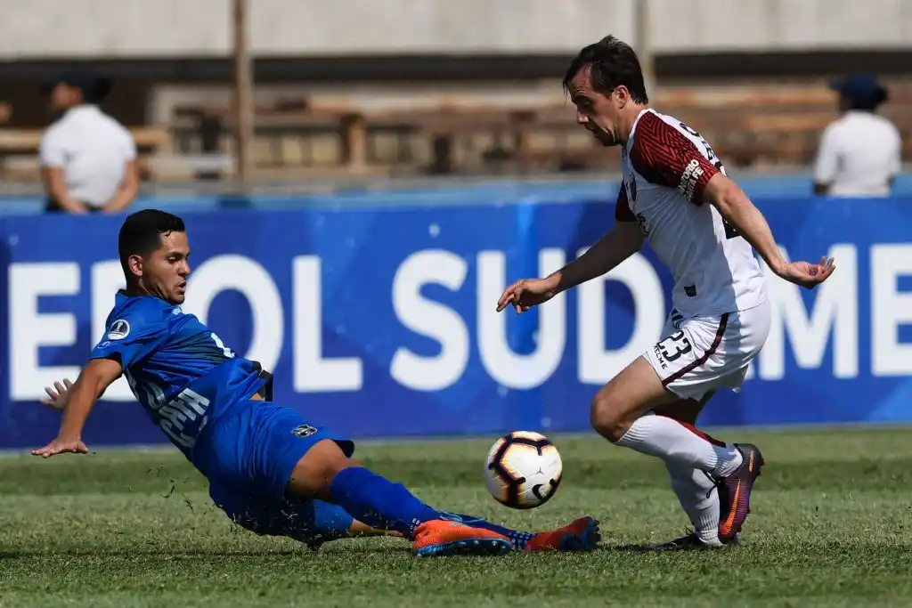 En Maracaibo, a Colón se le escapó sobre el final