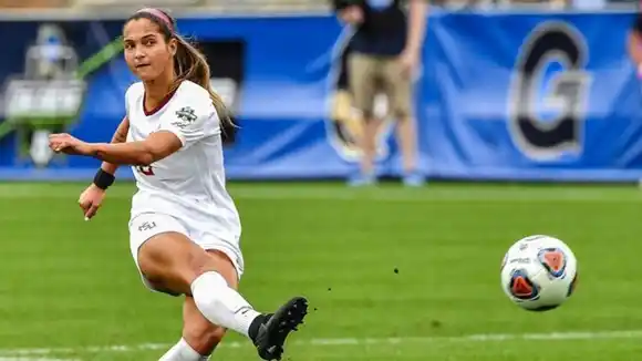 No goleará en la Champions: Deyna Castellano dio positivo a Covid-19