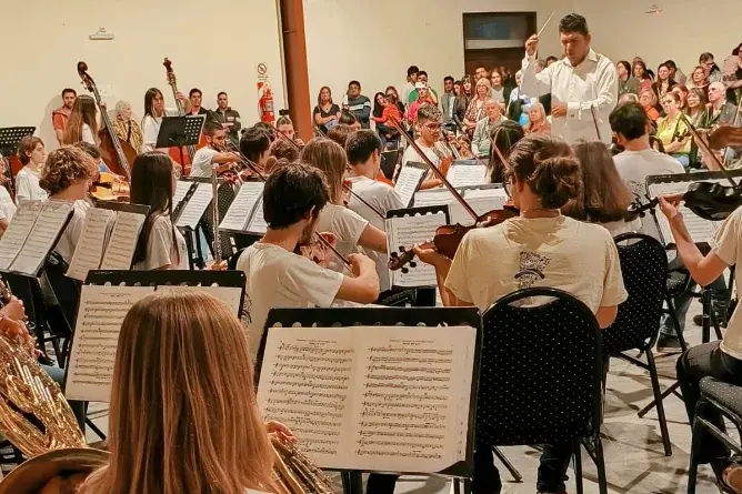 Este sábado en el Howard Johnson: concierto de la Orquesta-Escuela de Chascomús con sus agrupaciones infantil y juvenil