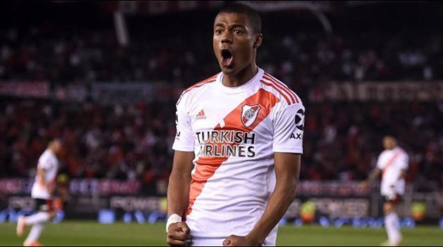 De La Cruz confesó quién es el más calentón del plantel, y adónde le gustaría jugar