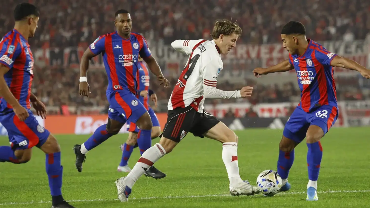 Colidio es uno de los jugadores que está en deuda con River.
