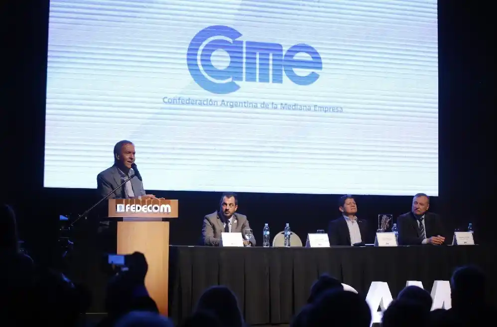 Schiaretti expone en la primera reunión anual de CAME